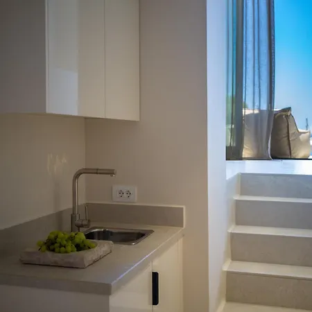 Vezo Mykonos Hotel 4*