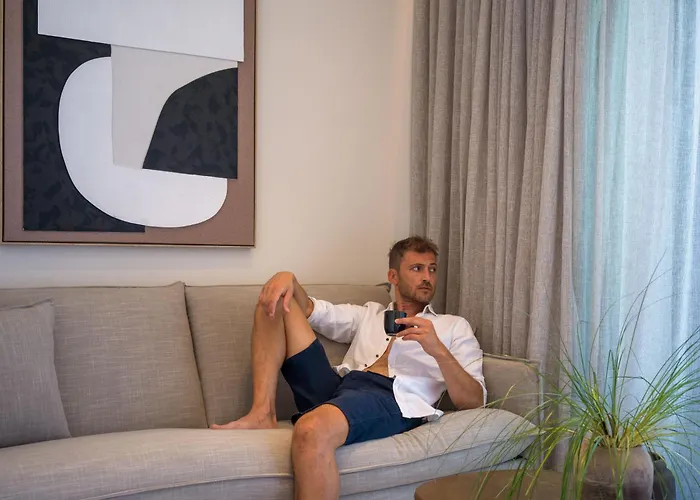 Vezo Mykonos Tourlos