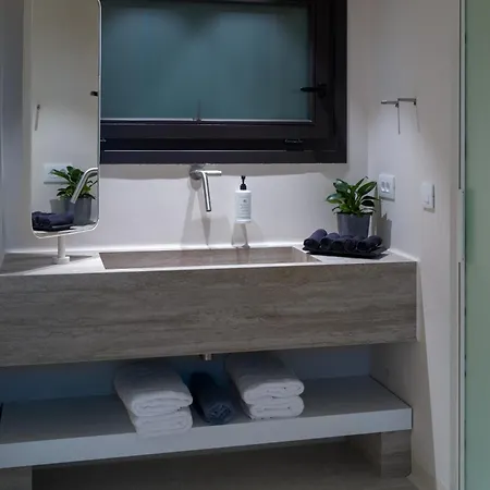 Vezo Mykonos Otel 4*