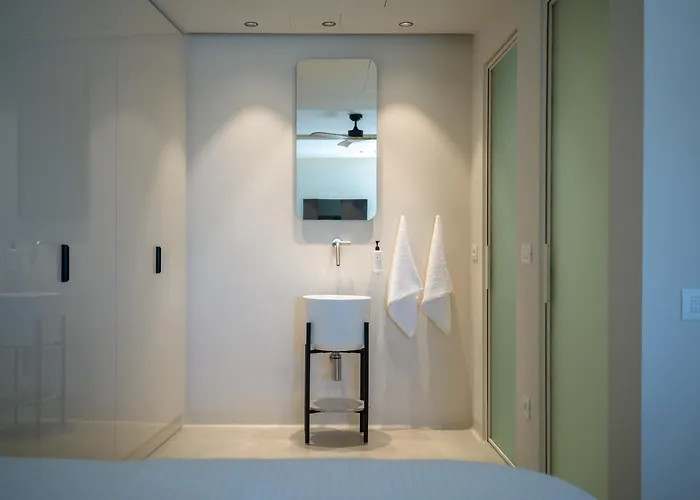 Vezo Mykonos 4* Tourlos