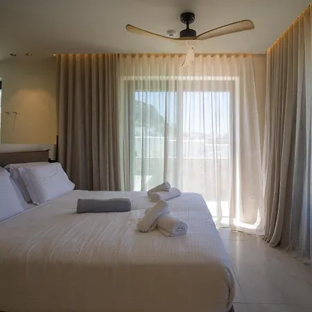 Vezo Mykonos Hotel 4*