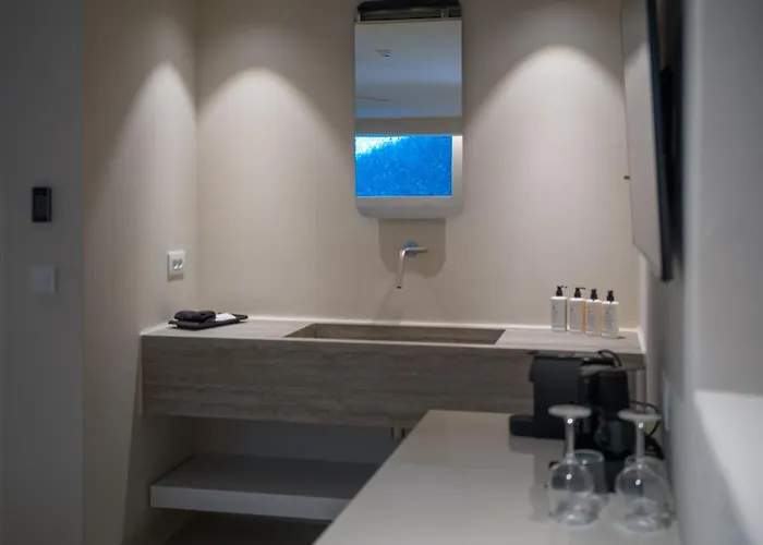 Vezo Mykonos Hotel 4*